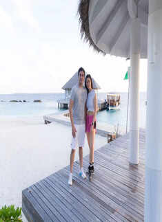 Arbaaz Khan and his girlfriend Giorgia Andriani are painting Insta blue with their lovely pictures from Maldives getaway