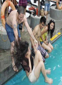 Pool party @ Park Hotel