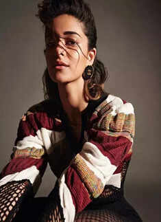 Ananya Panday's 'New Year, New Me' look in semi-sheer bodysuit and skirt is unmissable! See photos