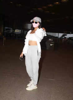 #ETimesSnapped: From Karishma Tanna to Elli AvrRam, paparazzi pictures of your favourite celebs