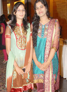 ICAD students' party for academic success