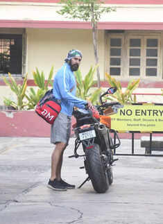 #ETimesSnapped: From Neha Sharma to Pooja Hegde, paparazzi pictures of your favourite celebs