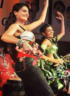 Awards & Performances