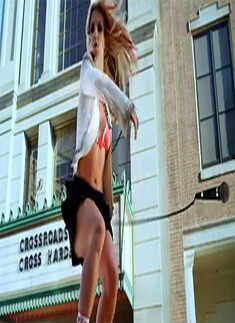 Britney hits photogs in new video!