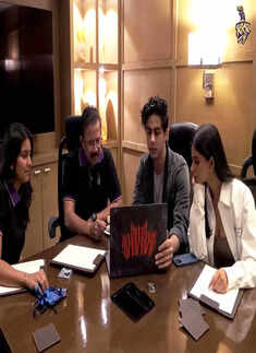 IPL Auction 2022: Stylish pictures of Aryan and Suhana Khan representing dad SRK go viral