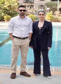 Love Hostel: Promotions