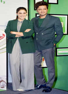 Riteish Deshmukh and Genelia Dsouza promote gender equality