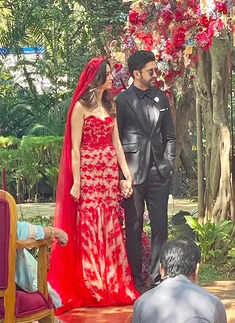 Farhan Akhtar-Shibani Dandekar&rsquo;s post wedding party: Latest pictures of new bride & BFF Rhea Chakraborty in stylish gowns