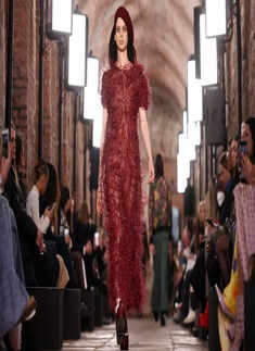 London Fashion Week 2022: Standout looks in captivating pictures from LFW autumn/winter