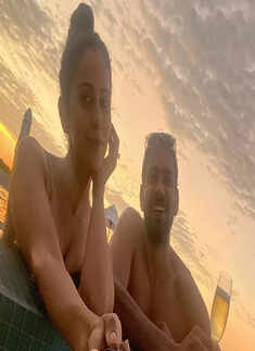 Mesmerising pictures of Rakul Preet Singh in neon co-ord sets from her romantic vacay with Jackky Bhagnani