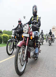 Himalayan Odyssey 2011 flags off