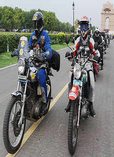 Himalayan Odyssey 2011 flags off