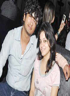 Apache Indian performs @ Reverb