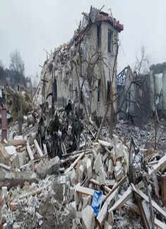 Russian bombardment turns Ukraine's cities into rubble; see pics