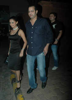 Rahul-Dimpy at Aurus