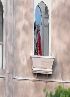 Katrina Kaif casts a spell with her new mesmerising pictures in a black monokini