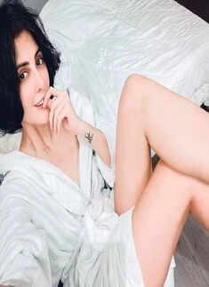 Trending pics: Mandana Karimi leaves fans in shock after she opens up on secret affair and pregnancy