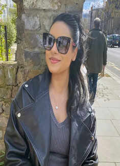 Unseen party picture of Nysa Devgn in a black crop top goes viral; fans call her Kajol&rsquo;s doppelganger