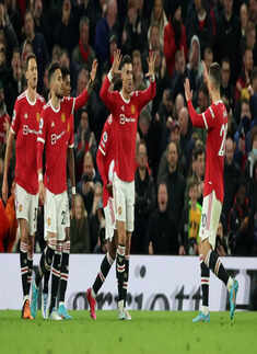 Premier League 2022: Cristiano Ronaldo's stunning score helps Manchester United hold Chelsea to 1-1 draw, see pictures