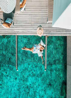 Pictures of Sonakshi Sinha flaunting her diamond ring spark engagement rumours