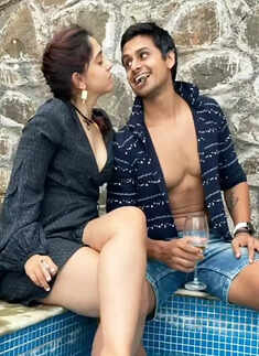 Slamming the trolls, Ira Khan's beau Nupur Shikhare shares a pool picture with ladylove