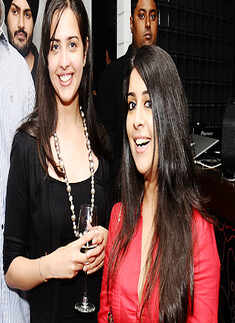 Hari & Sukhmani live