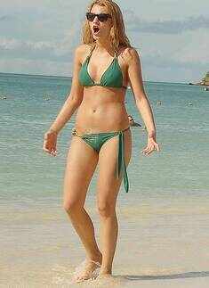 Top 10 Best Dressed Women