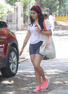 #ETimesSnapped: From Kareena Kapoor to Nora Fatehi, paparazzi pictures of your favourite celebs