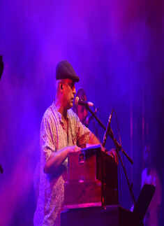 Piyush Mishra enthralls Pune