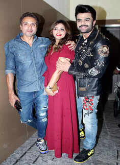 Jugjugg Jeeyo: Screening