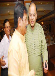 Chetan Chauhan's b'day party