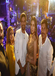 Janhavi Dhariwal-Balan, Sharad Kelkar, Sonal Chauhan and Punit Balan