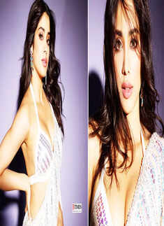 These ravishing pictures of Janhvi Kapoor in a stylish sequin saree prove she is a glam queen