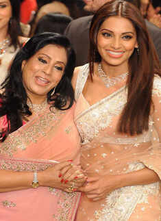 Bips walks for 'Beti'