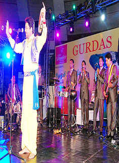 Gurdas Maan live in concert