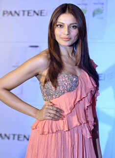 Bipasha @ Pantene event
