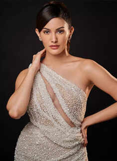 Amyra Dastur is raising temperatures with her glamorous photoshoots