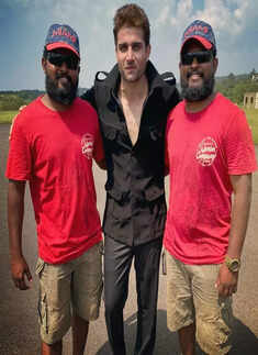 Mansoor Ali Khan&rsquo;s pictures