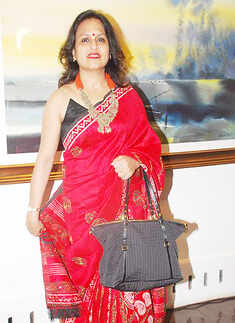 Celebs @ 'Shesh Lekha' exhibition