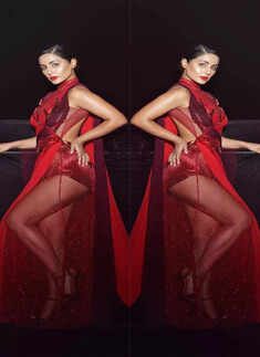 ​Hina Khan pulled out all the stops with her glamorous outfit​