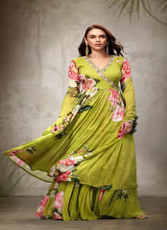 Take cues from Bollywood actresses to elevate your Eid 2023 style game