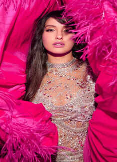 Alluring pictures of Nora Fatehi are sweeping the internet