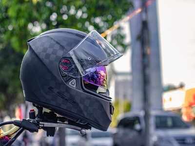 Full Face Helmets: To Ensure Safety 