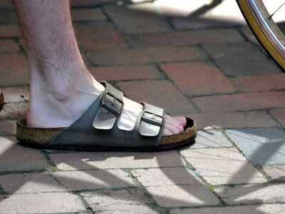 cool slippers for men