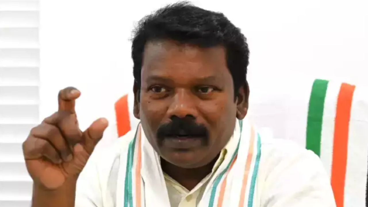 Selvaperunthagai to Annamalai: Apologise to me for rowdy remark, otherwise  I will file case against you | Chennai News - Times of India