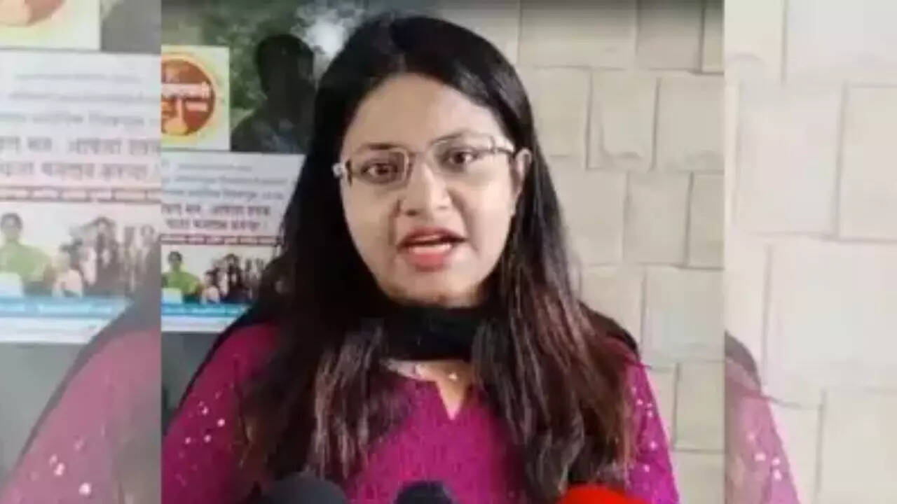 Trainee IAS Officer Puja Khedkar Faces Legal Trouble A Look at the Controversy