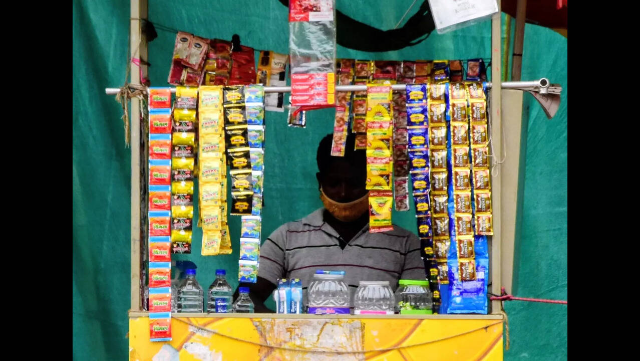 what percentage of smokeless tobacco users get cancer Smokeless tobacco and cigarette smoking: chemical mechanisms and cancer  prevention