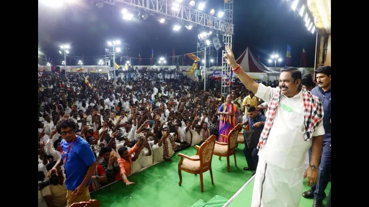 Pondy discord shows DMK front’s double standards: EPS