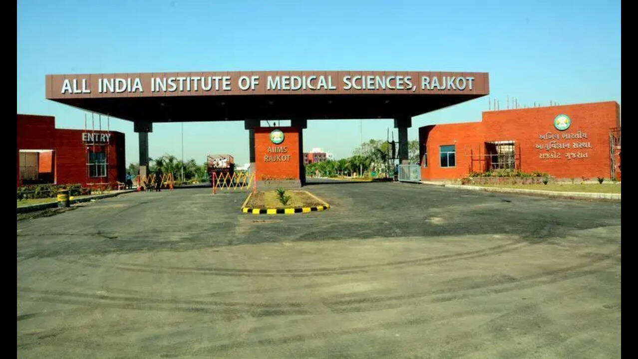 Murmu to attend AIIMS Rajkot’s first convocation on April 13