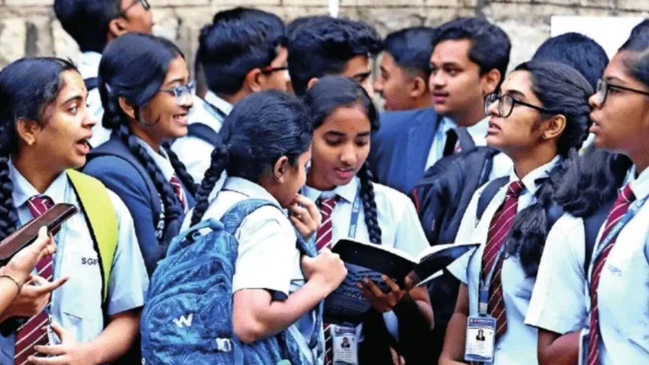 With flying colours: Bengaluru records 98.9% pass in CBSE class 10 exam